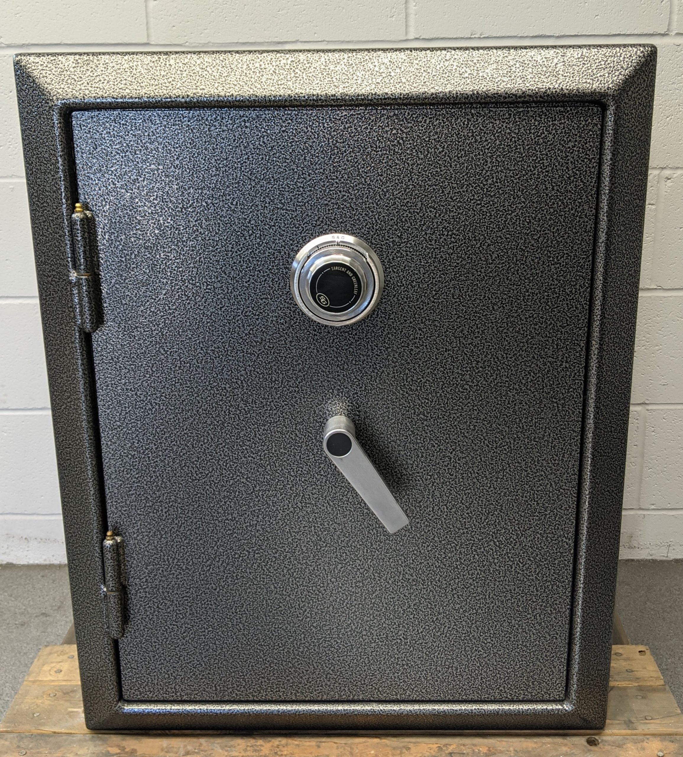 Ironman 3024 1500 Series Small Personal Gun Safe - Image 5